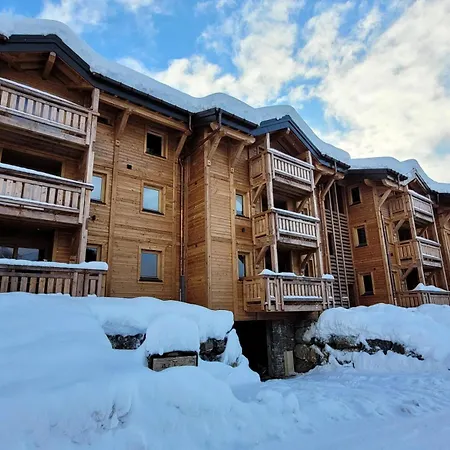 Ambrocella - De Charme Sous Les Toits Mae-2301 Apartment *